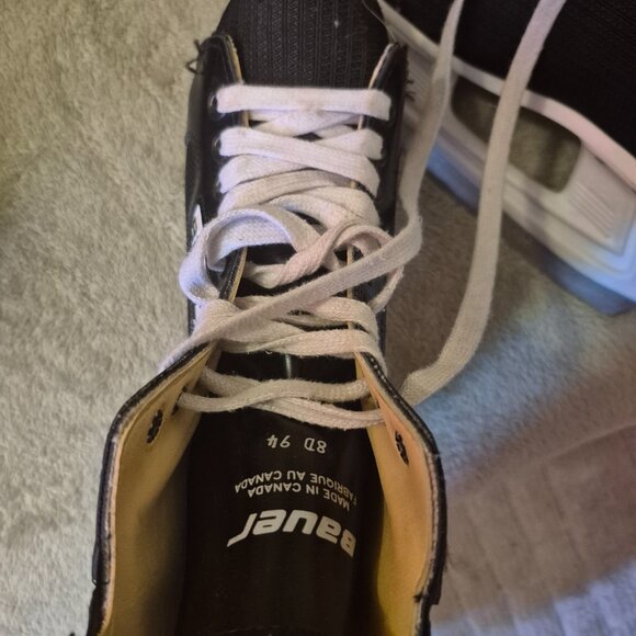 Bauer man ice skates - size 8D - Picture 3 of 5